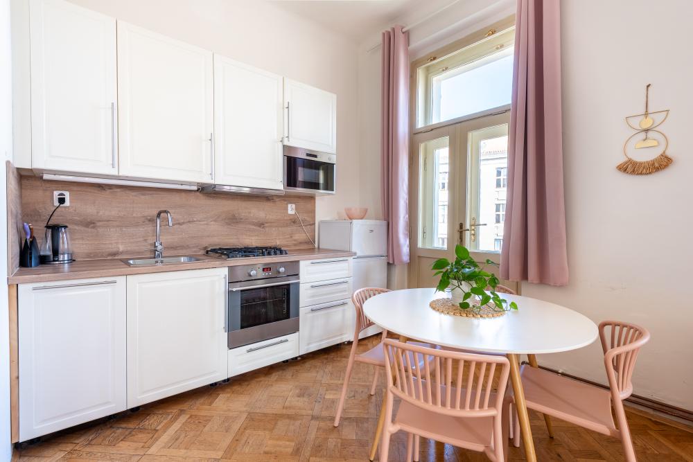Mimosa Apartment