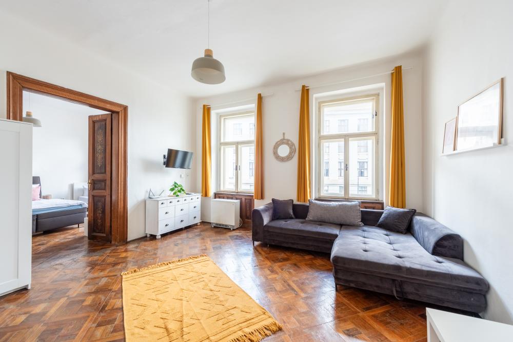 Sunflower Apartment