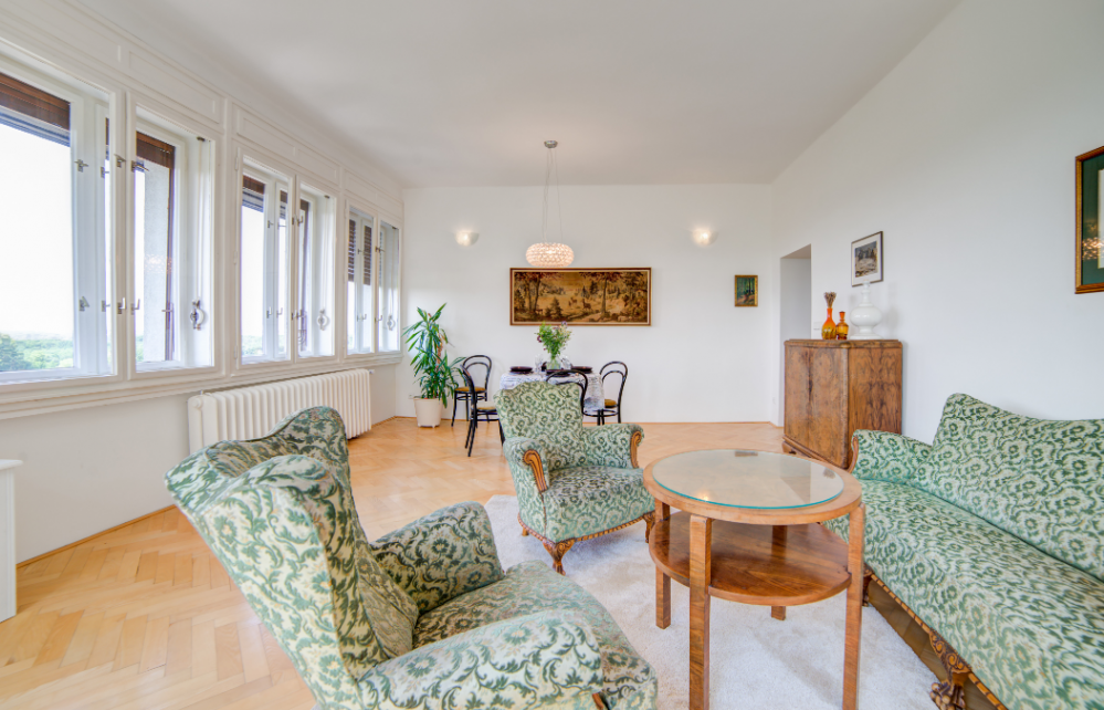Nosislav Spirit Apartment