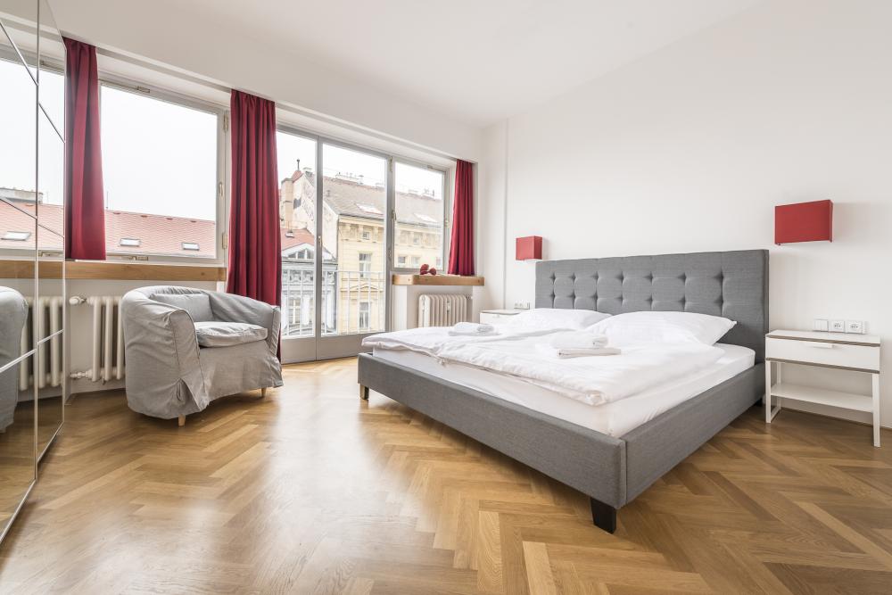 Merkur Park Apartment