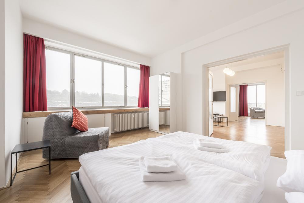 Merkur River Apartment